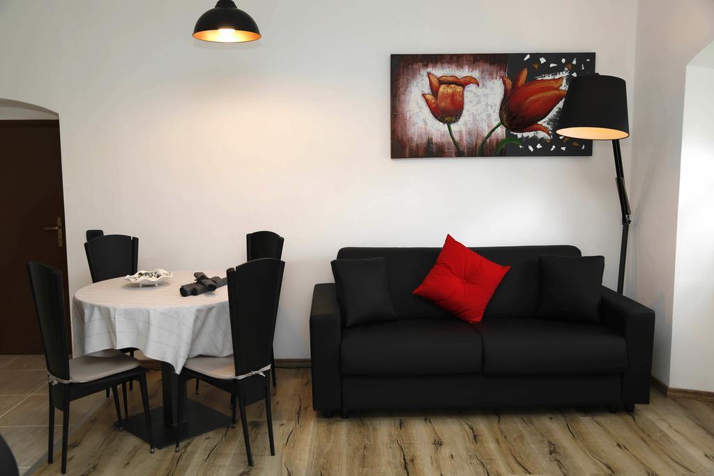 Residence Sugrac Valpicetto Eksteriør bilde